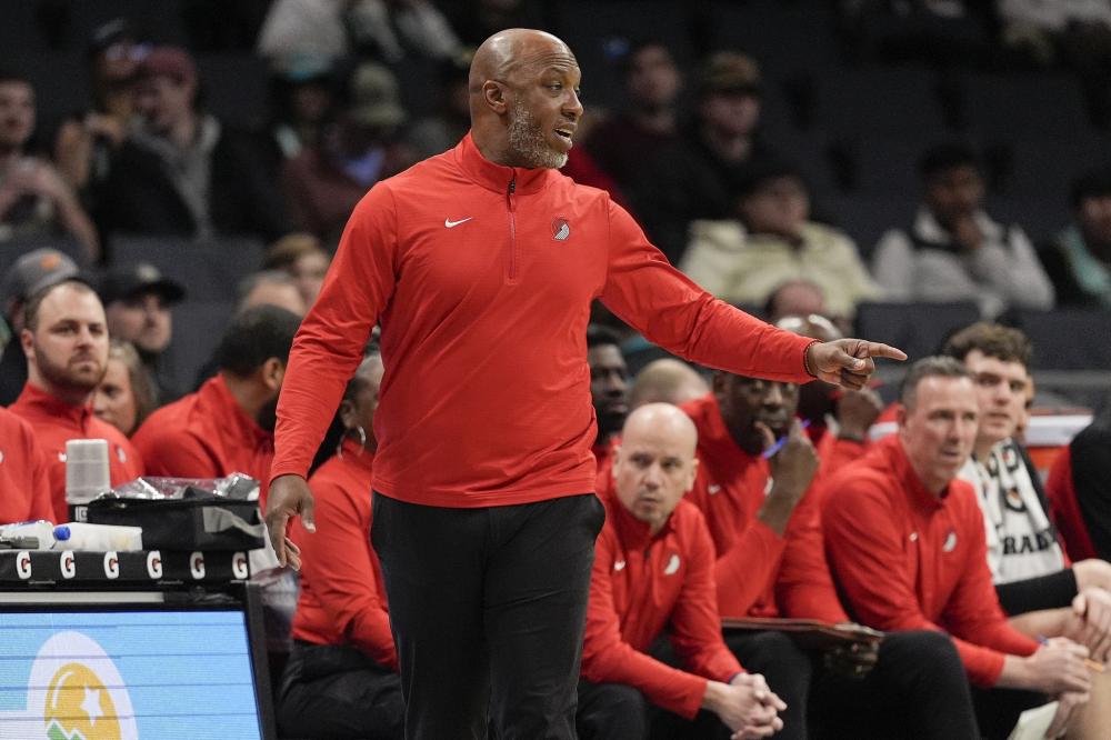 可比肩奥拉 可比肩奥拉